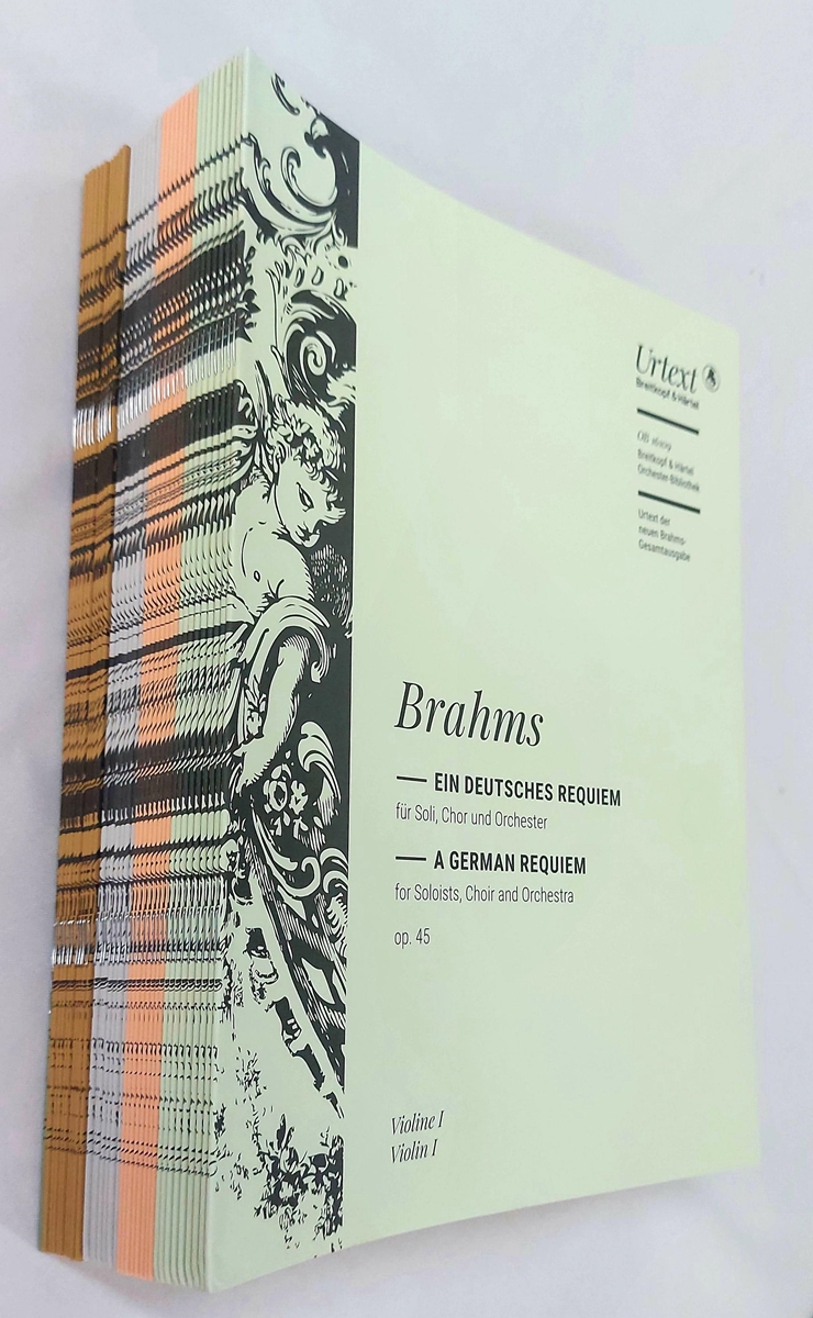 Brahms - A German Requiem completo para orquestra - A German