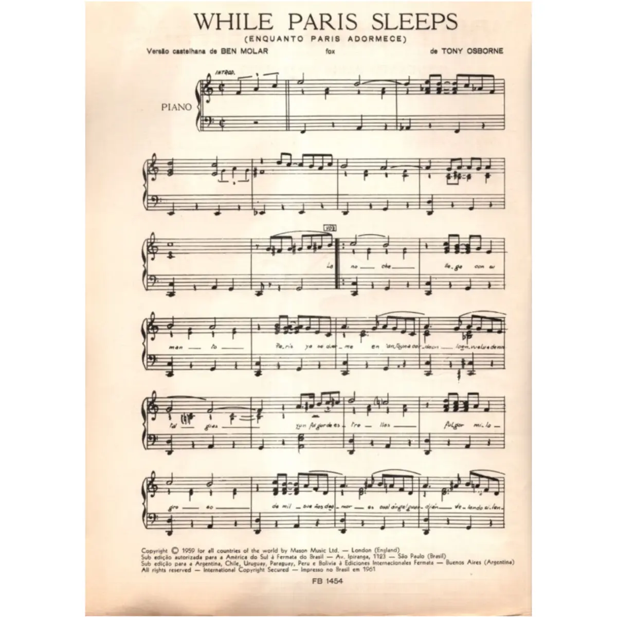 While Paris Sleeps (Enquanto Paris Adormece)